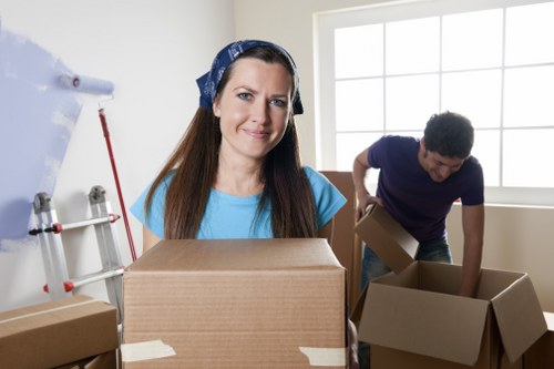 Flexible storage option for moving house in Rainham