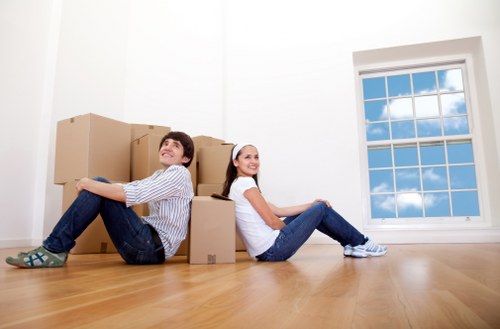 Organised storage units for homes and businesses in Rainham